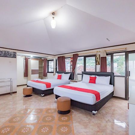 Reddoorz Near Cikole Lembang Hotel Exterior foto