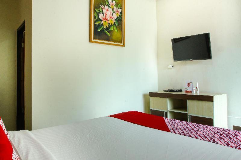 Reddoorz Near Cikole Lembang Hotel Cameră foto